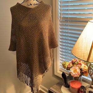 SIMPLICITY Pull Over Crochet Shawl Poncho with Sequins